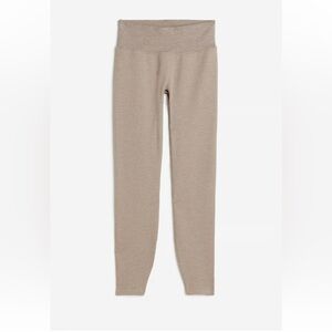 H&M Seamless Sports Leggings in DryMove™